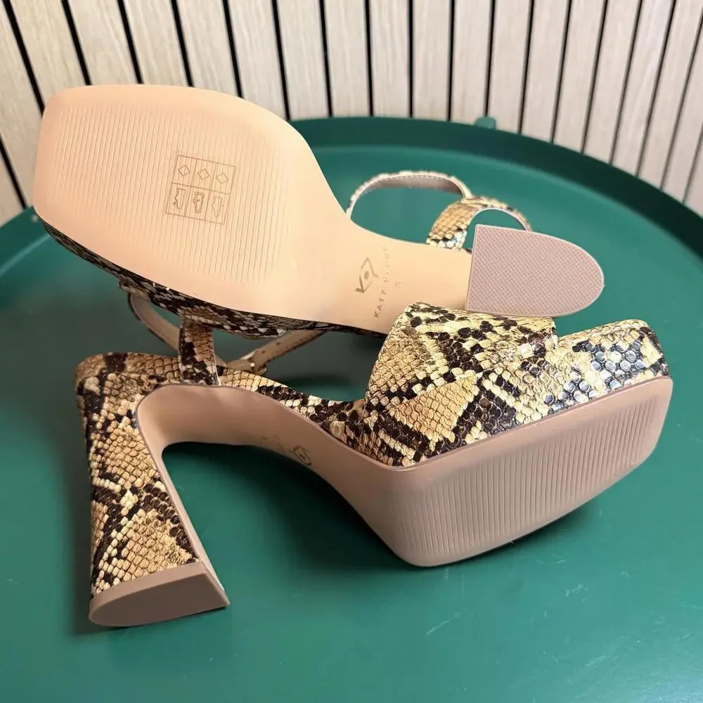 Katy Perry Collections The Square Open Sandal in Snake Print (Size 8, NWT)